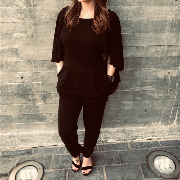 Red jumpsuit - Picture 7 of 8